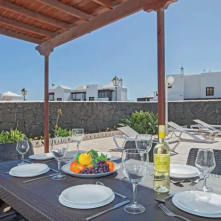 Alexsandra Playa Blanca (Lanzarote)